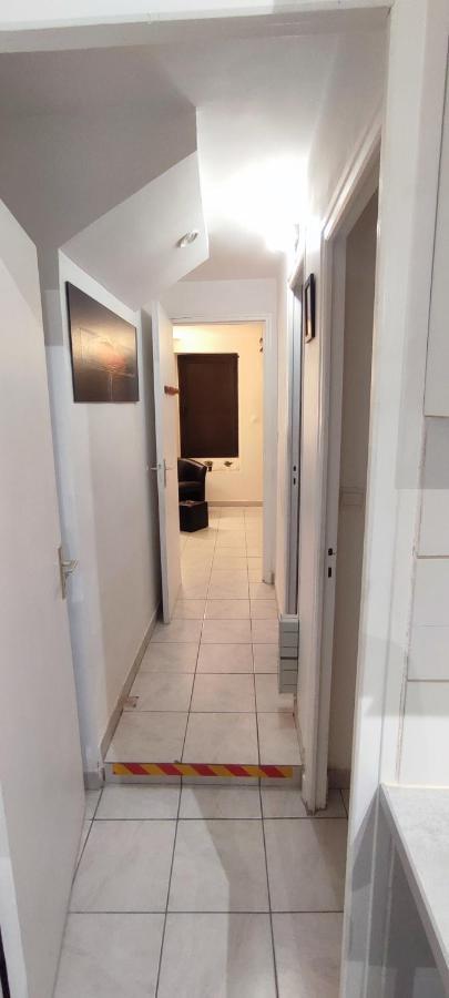 Appartement Au Coeur De Ville A 2 Mins De La Gare Agen Luaran gambar