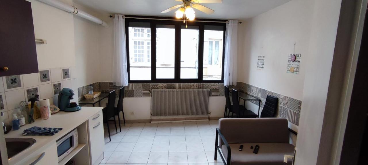 Appartement Au Coeur De Ville A 2 Mins De La Gare Agen Luaran gambar